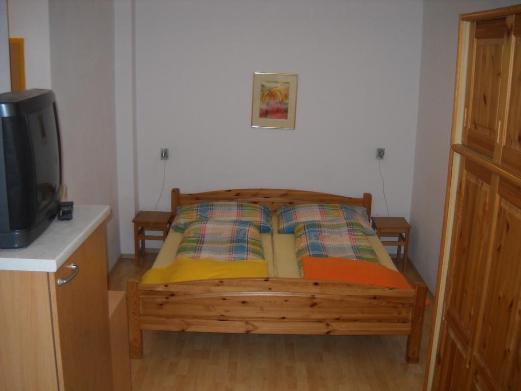Golf & Ski Appartements Lesak Zell am See Quarto foto